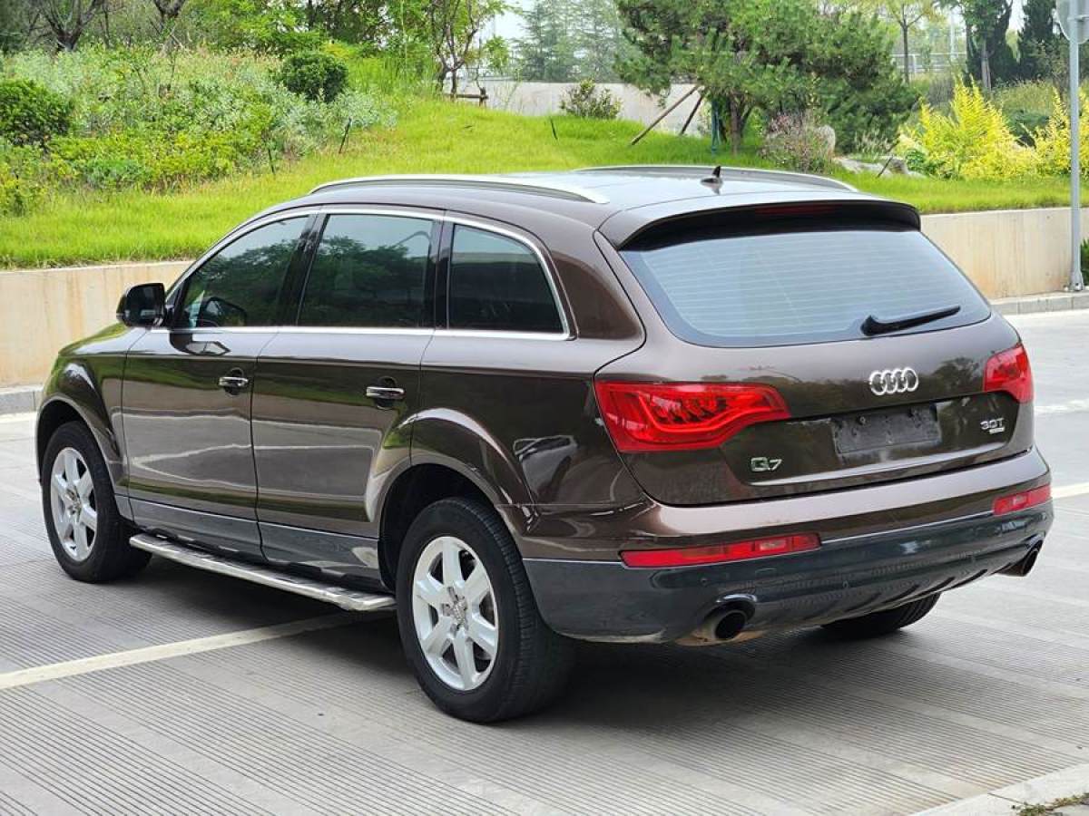 奧迪 奧迪Q7  2012款 3.0 TFSI 技術(shù)型(200kW)圖片