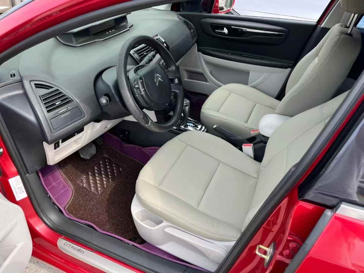 雪鐵龍 世嘉  2012款 三廂 1.6L 自動品享型圖片