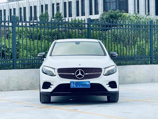 奔驰 奔驰GLC  2019款 GLC 200 4MATIC