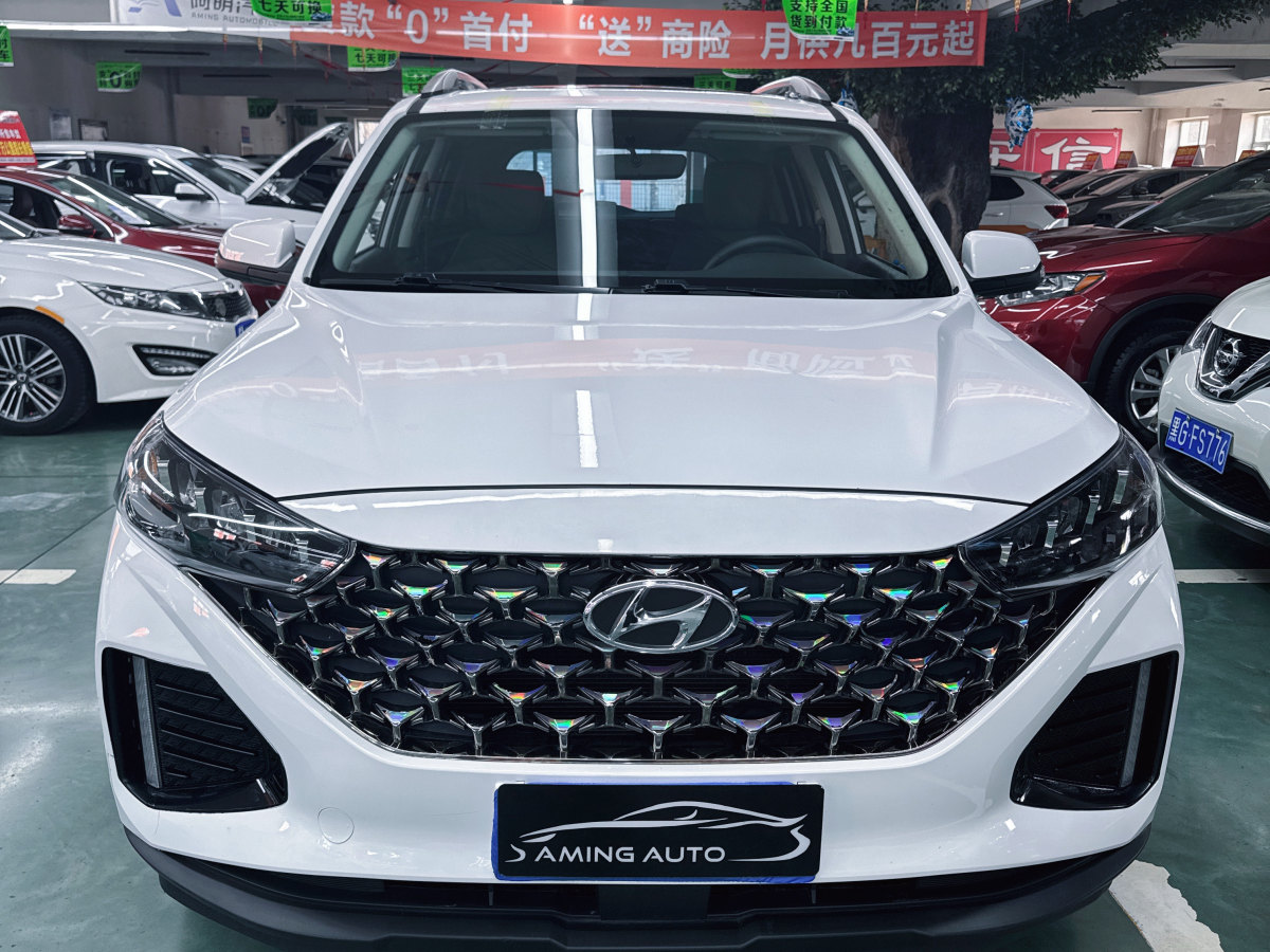 現(xiàn)代 ix35  2021款 2.0L 自動(dòng)兩驅(qū)領(lǐng)先版GLS圖片