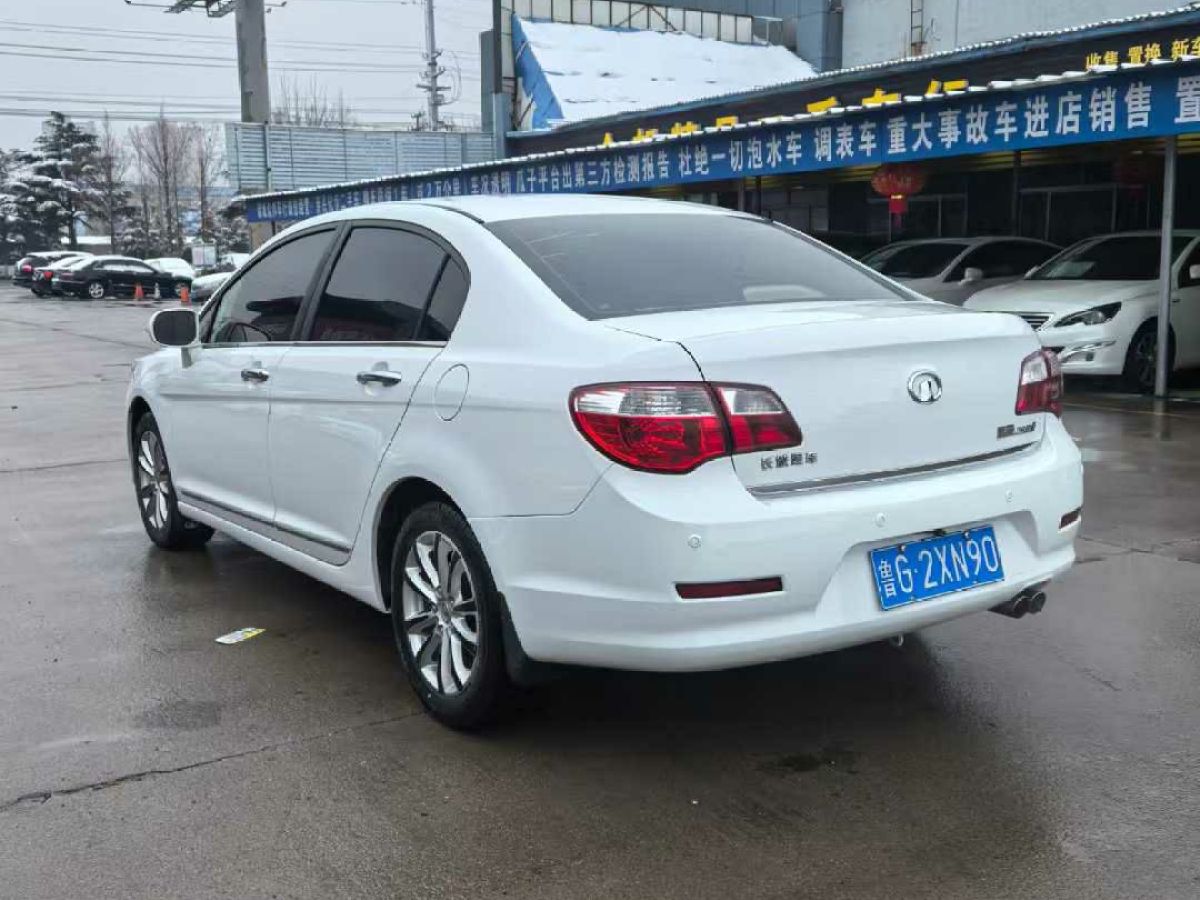 長(zhǎng)城 C50  2012款 1.5T 手動(dòng)尊貴型圖片