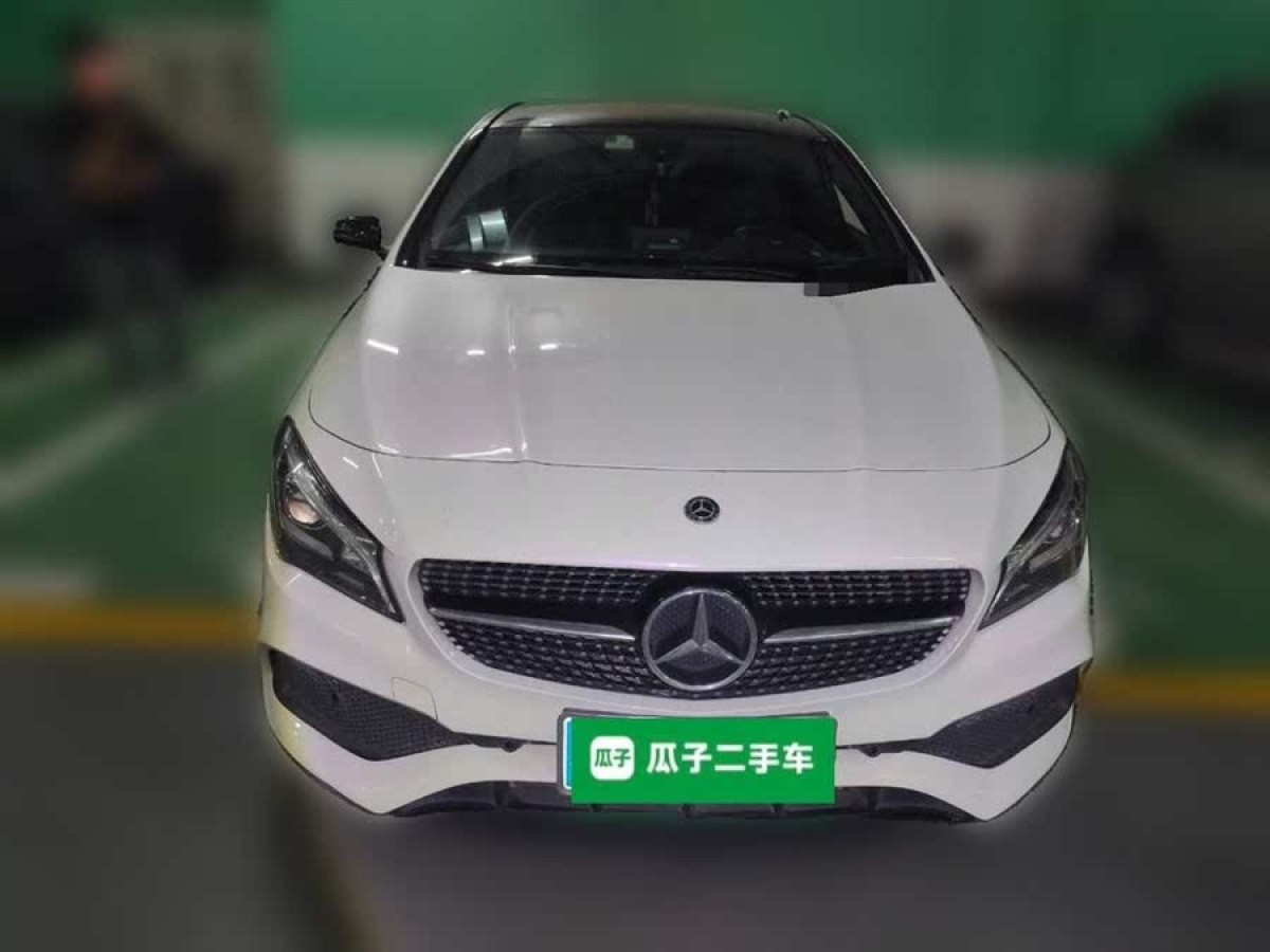 奔馳 奔馳CLA級  2017款 改款 CLA 220 4MATIC圖片
