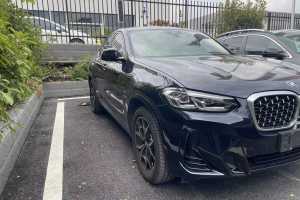 宝马X4 宝马 xDrive 25i M运动套装