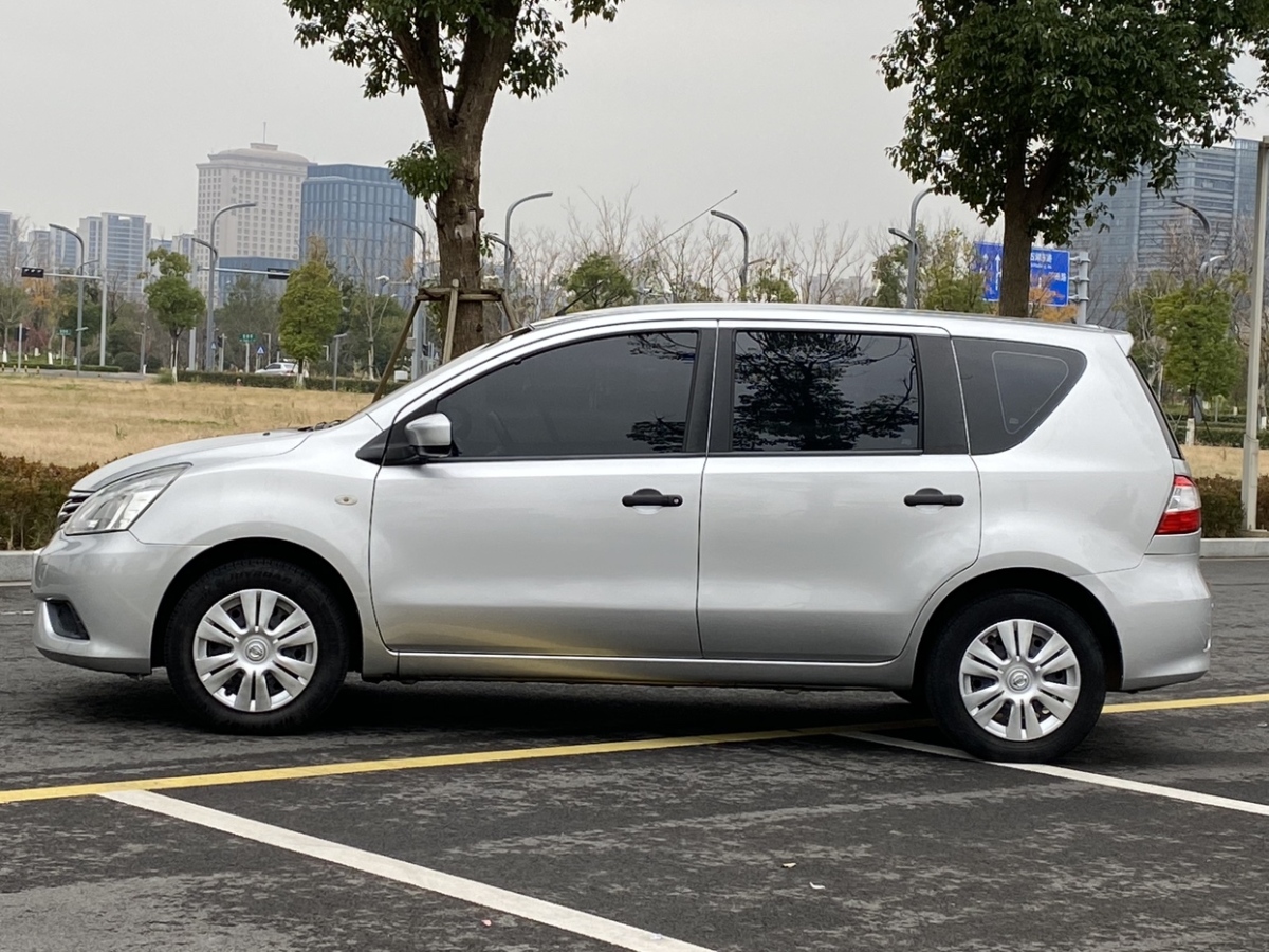 日產(chǎn) 驪威  2013款 1.6XE CVT舒適版圖片