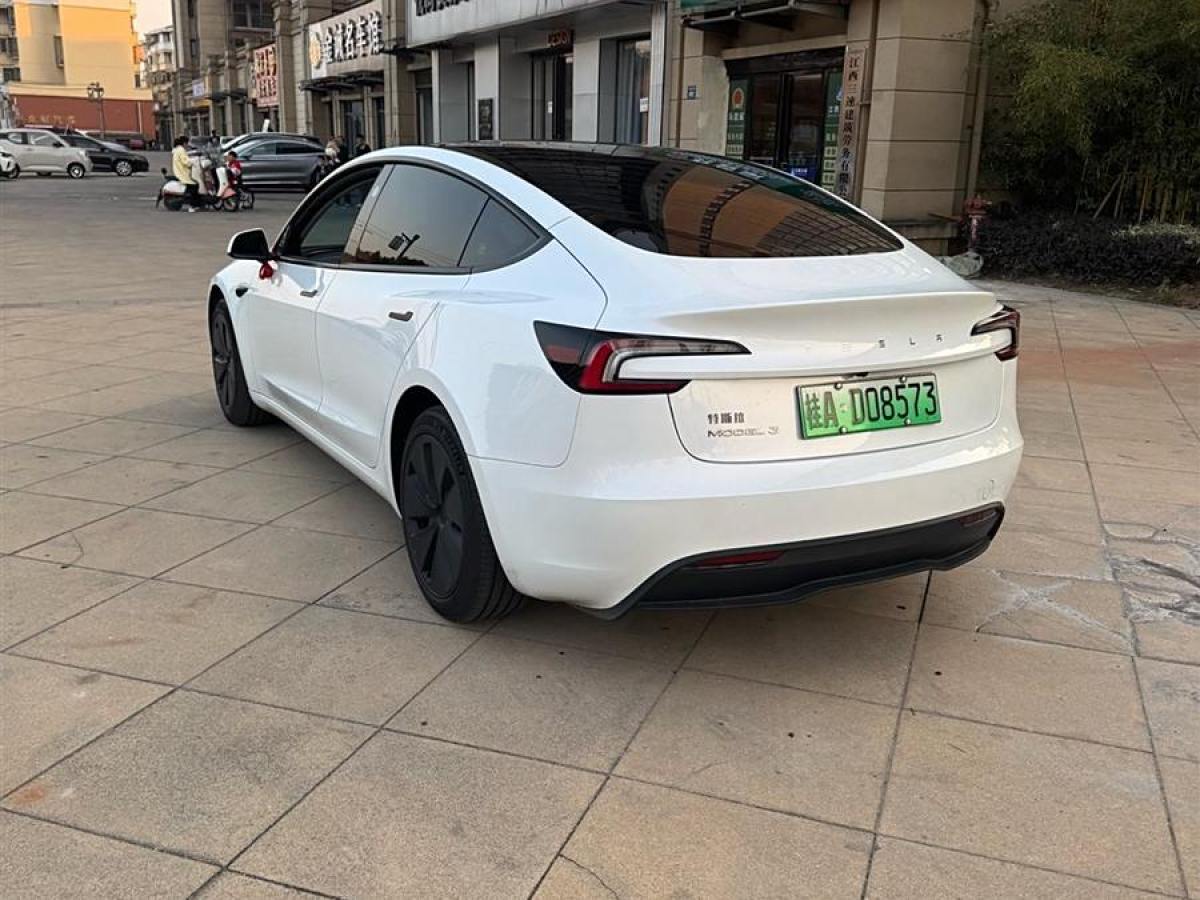 特斯拉 Model Y  2023款 后輪驅(qū)動(dòng)版圖片