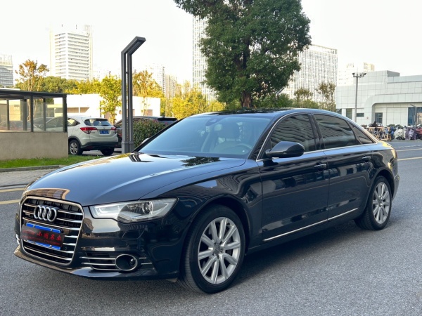 奥迪 奥迪A6L  2014款 50 TFSI quattro 豪华型