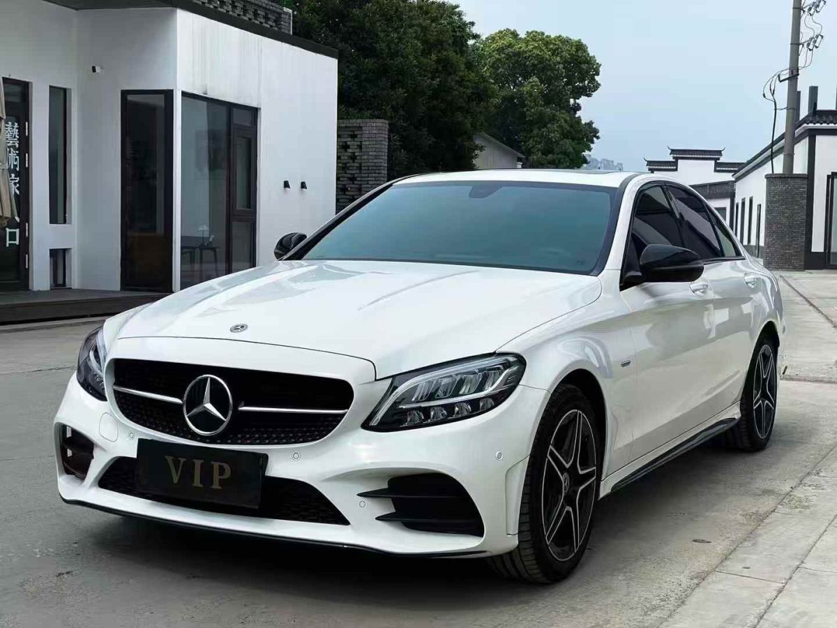 奔馳 奔馳C級  2021款 C 300 L 運(yùn)動(dòng)版圖片
