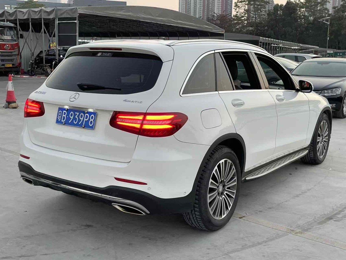 奔馳 奔馳GLC  2017款 GLC 260 4MATIC 動(dòng)感型圖片