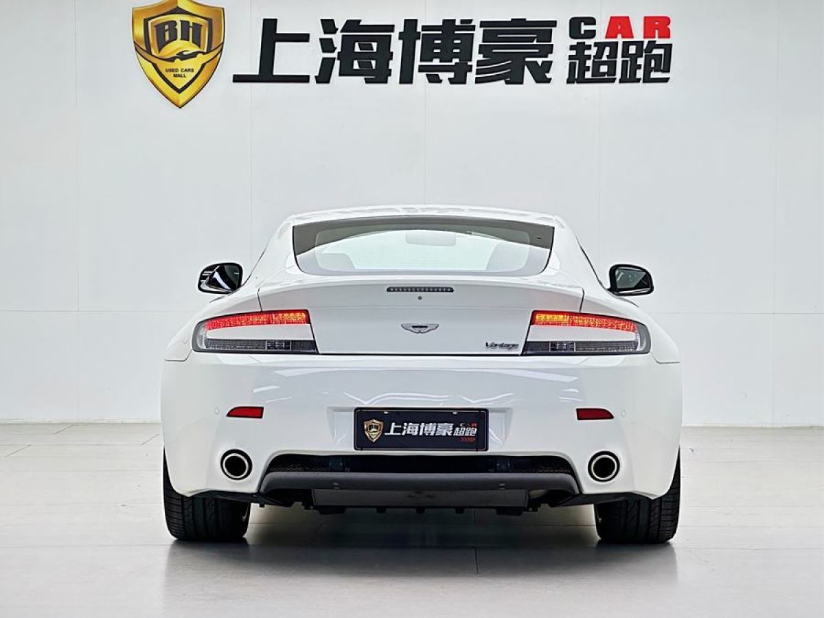 阿斯頓·馬丁 V8 Vantage  2011款 4.7L Sportshift Coupe圖片