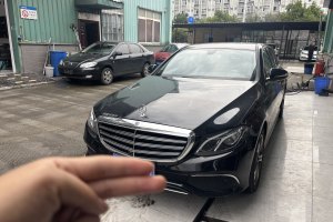 奔驰E级 奔驰 改款 E 200 L 运动型