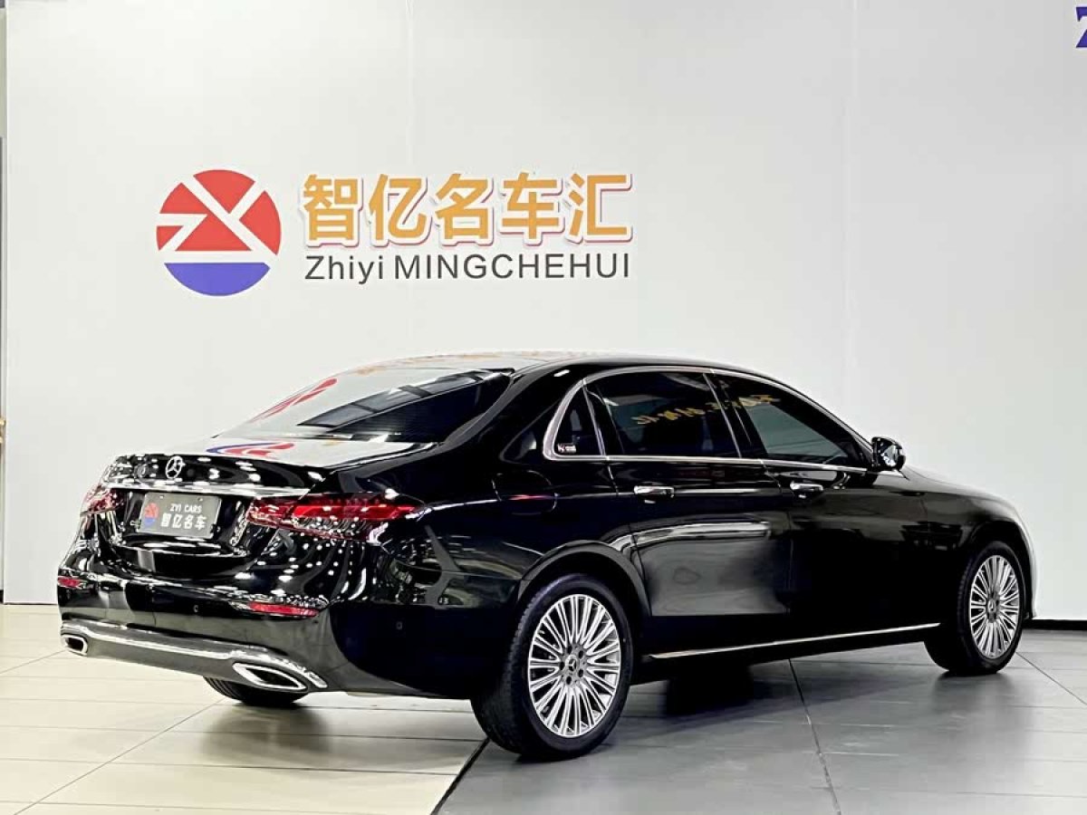 奔馳 奔馳E級  2023款 改款 E 300 L 豪華型圖片