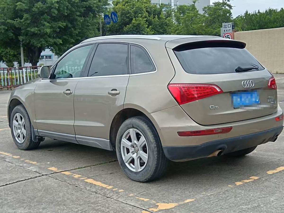 奧迪 奧迪Q5  2010款 2.0TFSI 豪華型圖片