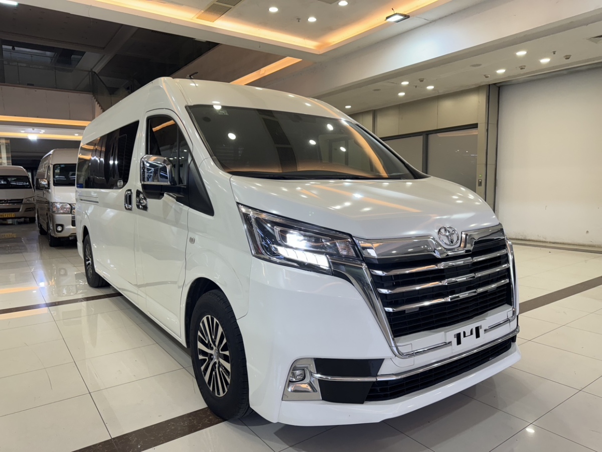 2022年3月豐田 海獅 豐田 HIACE 2022款 海獅 3.5L 自動(dòng) 7座(中東)