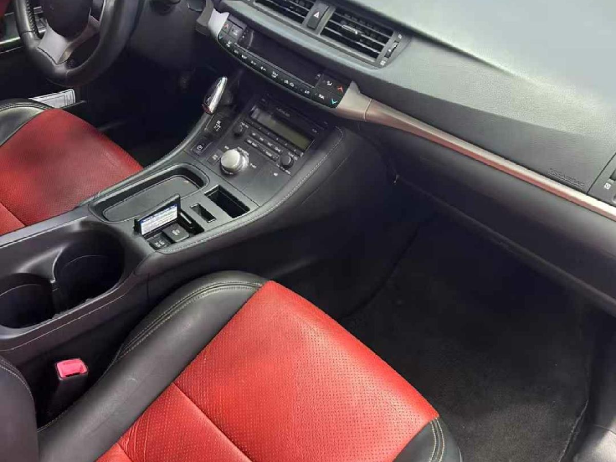 雷克薩斯 CT  2012款 CT200h F-Sport圖片