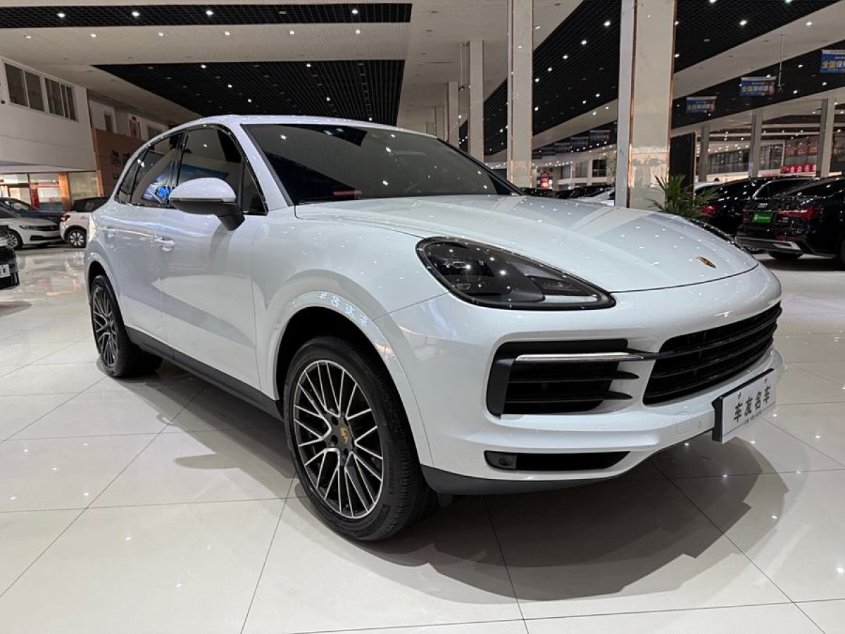 保時(shí)捷 Cayenne  2023款 Cayenne 3.0T 鉑金版圖片