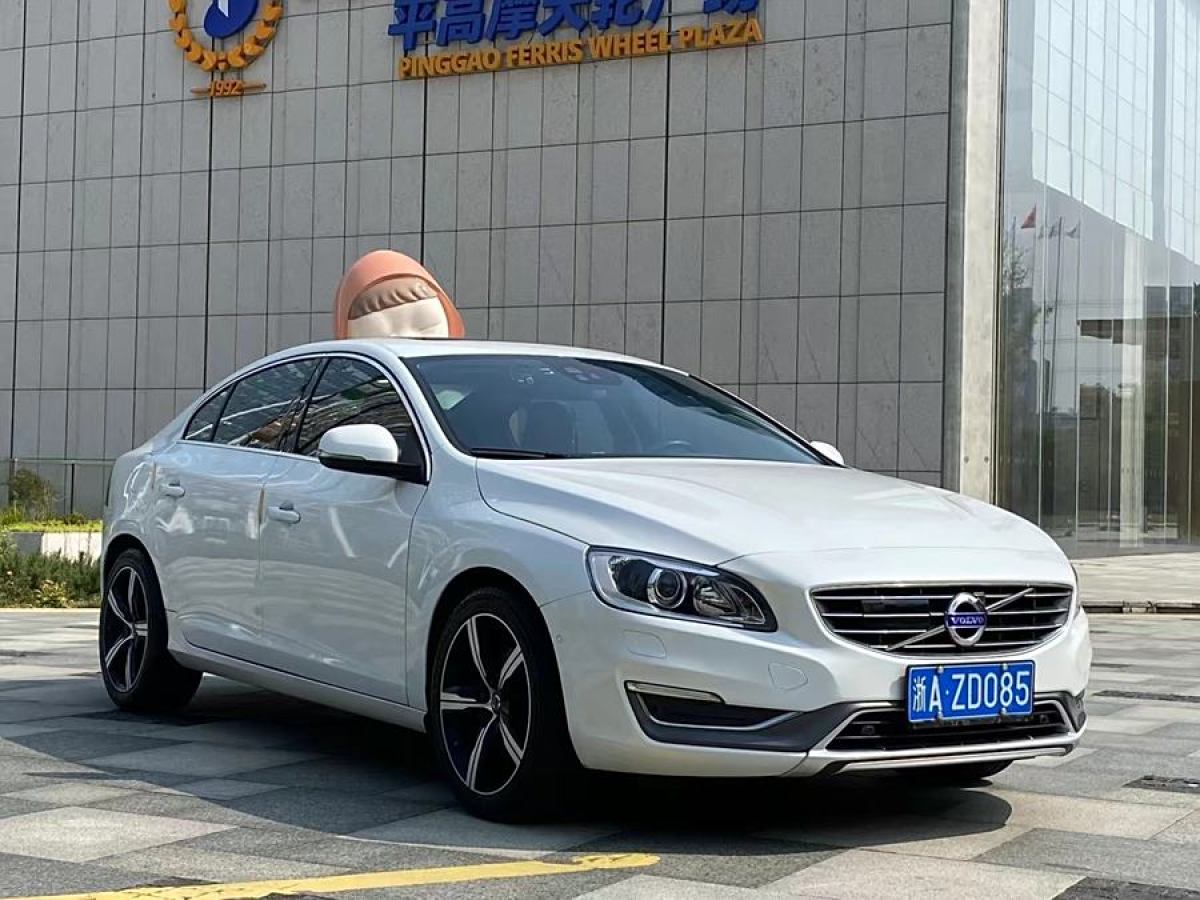 2015年11月沃爾沃 S60  2016款 S60L 2.0T T5 智越版