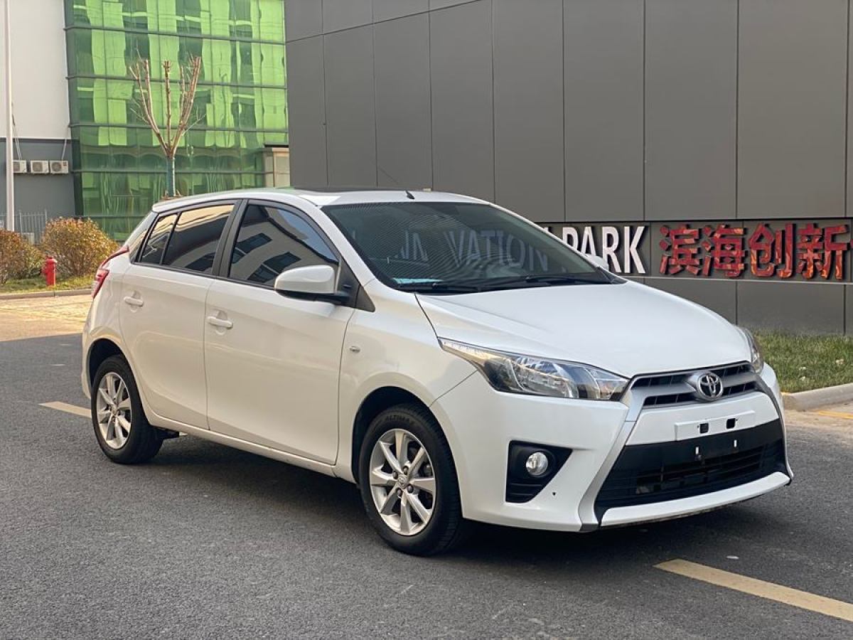 豐田 YARiS L 致炫  2015款 1.5G 自動(dòng)炫動(dòng)天窗特別版圖片