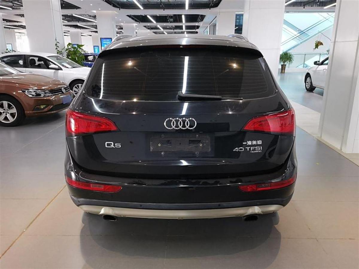 奧迪 奧迪Q5  2013款 40 TFSI 進(jìn)取型圖片