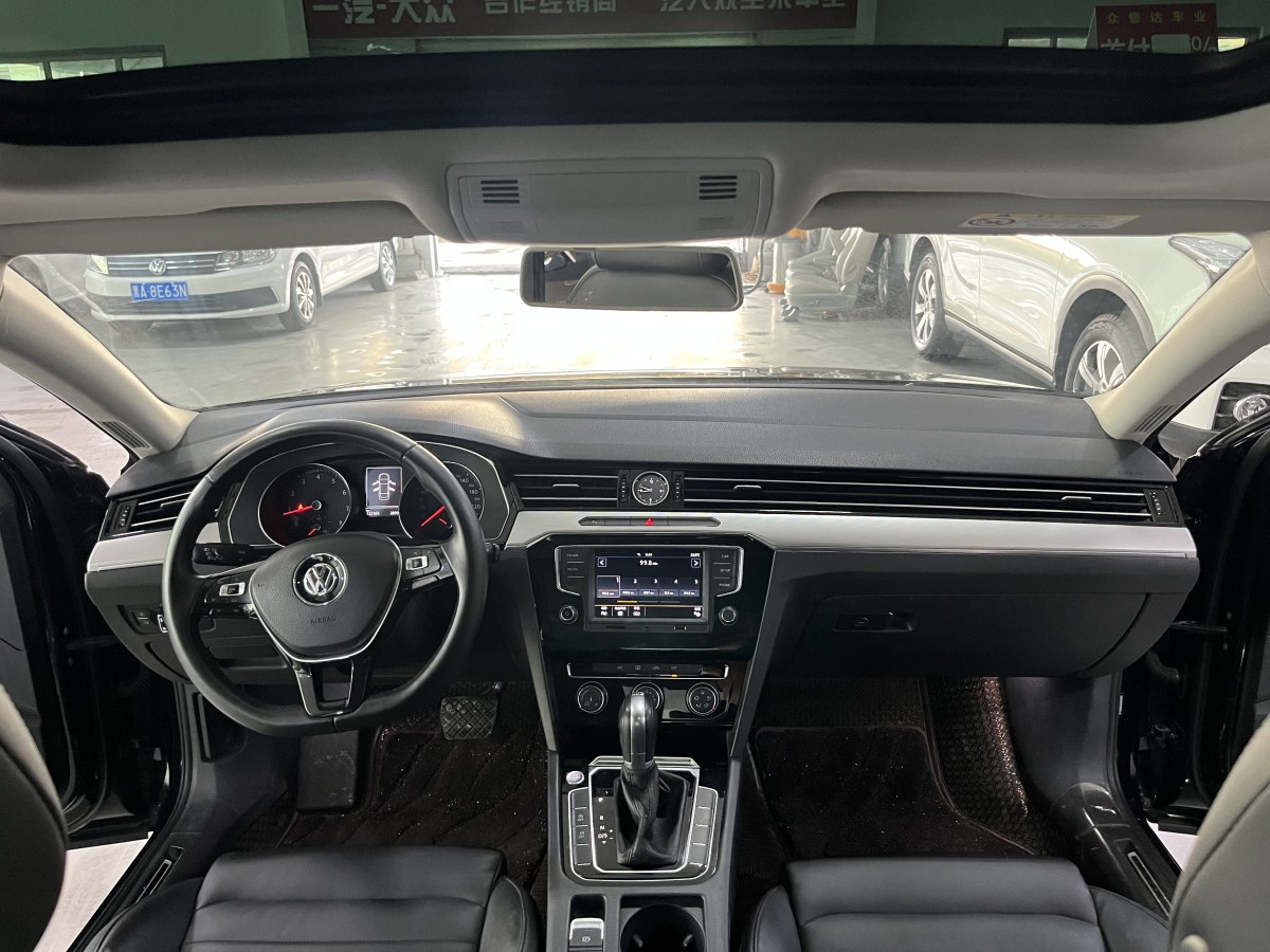 大眾 邁騰  2017款 330TSI DSG 豪華型圖片