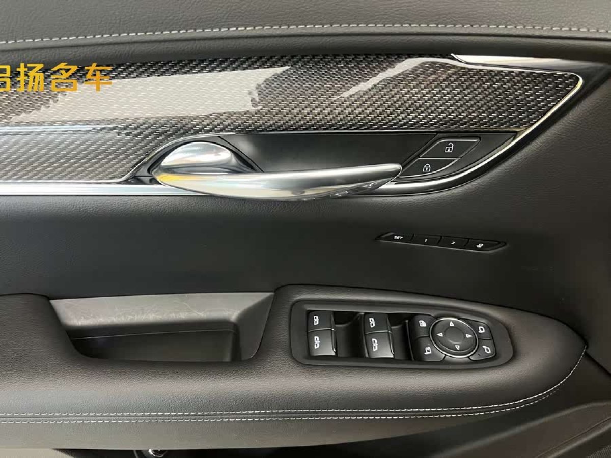 凱迪拉克 XT5  2022款 2.0T 四驅(qū)豪華型（蜂鳥版）圖片