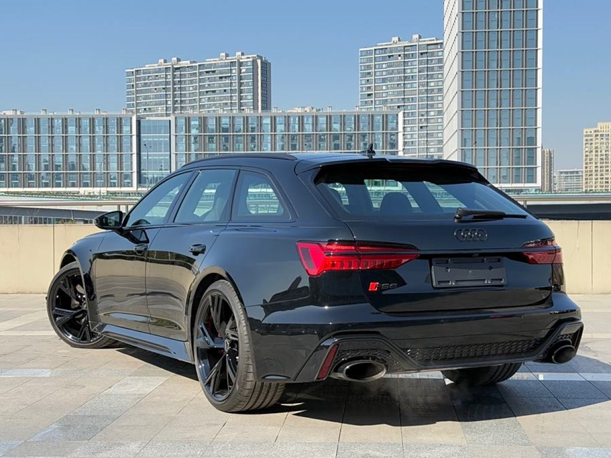 奧迪 奧迪RS 6  2024款 RS 6 4.0T Avant performance圖片