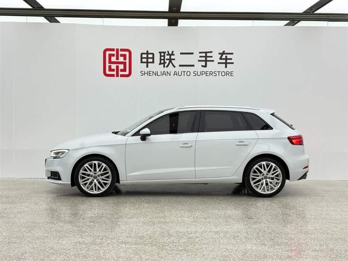 奧迪 奧迪A3  2018款 30周年年型 Sportback 35 TFSI 風(fēng)尚型圖片