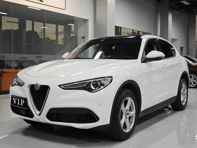 2017年8月 阿爾法·羅密歐 Stelvio 2.0T 200HP 精英版圖片