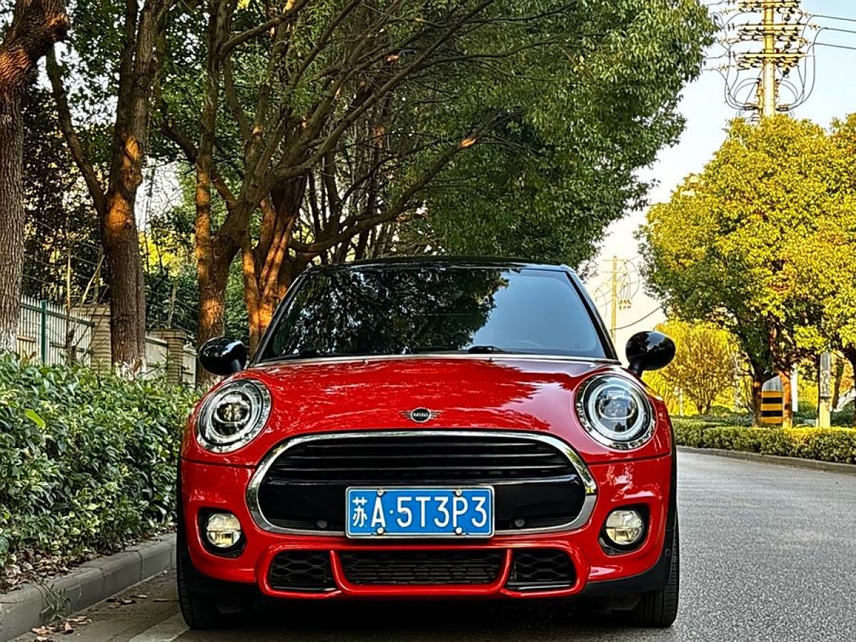 MINI MINI  2019款 1.5T COOPER 賽車手 五門版圖片