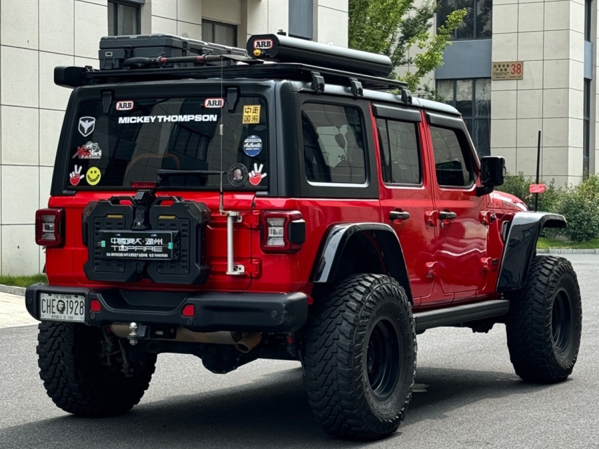 Jeep 牧马人  2021款 2.0T Rubicon 四门版图片