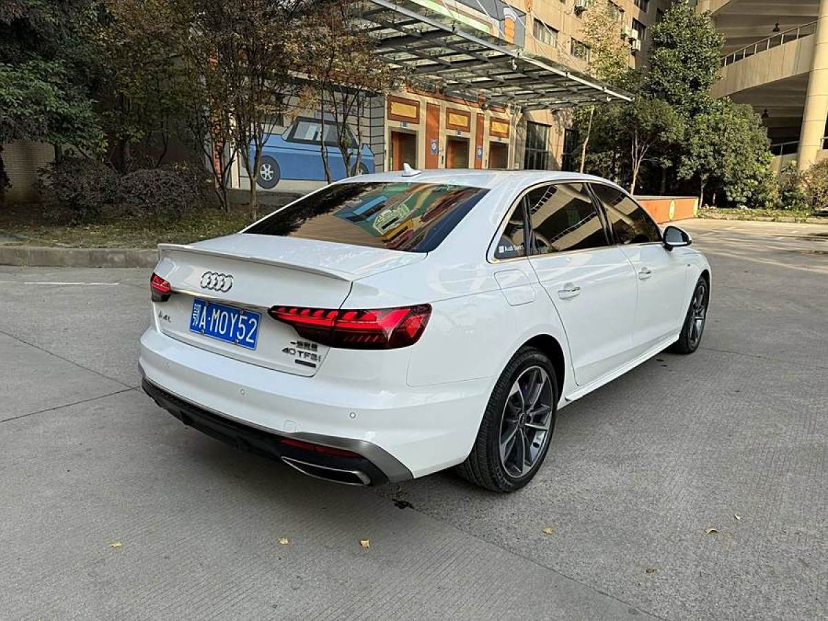 奧迪 奧迪A4L  2022款 40 TFSI 時尚動感型圖片