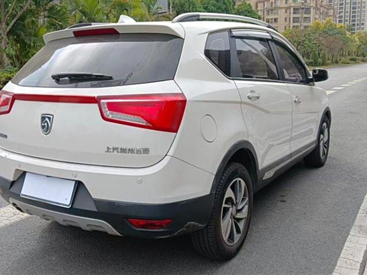 寶駿 560  2015款 1.8L 手動豪華型圖片