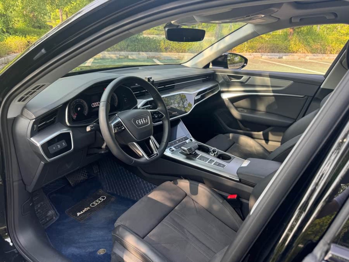 奧迪 奧迪A6  2021款 Avant 先鋒派 45 TFSI 臻選動感型圖片