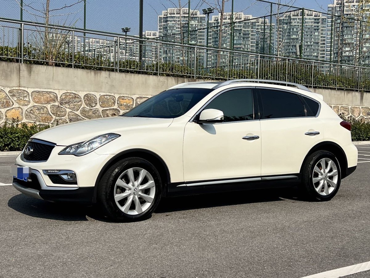 英菲尼迪 QX50  2015款 2.5L 尊享版圖片