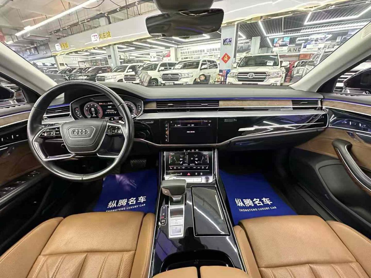 奧迪 奧迪S8  2020款 S8L 4.0TFSI quattro圖片