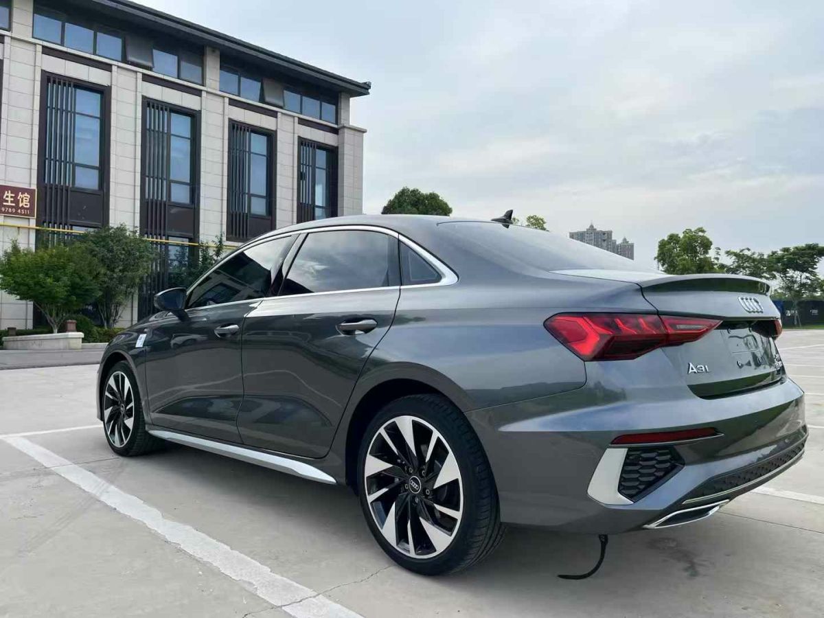 奧迪 奧迪A3  2024款 A3L Limousine 35 TFSI 時(shí)尚致雅型圖片