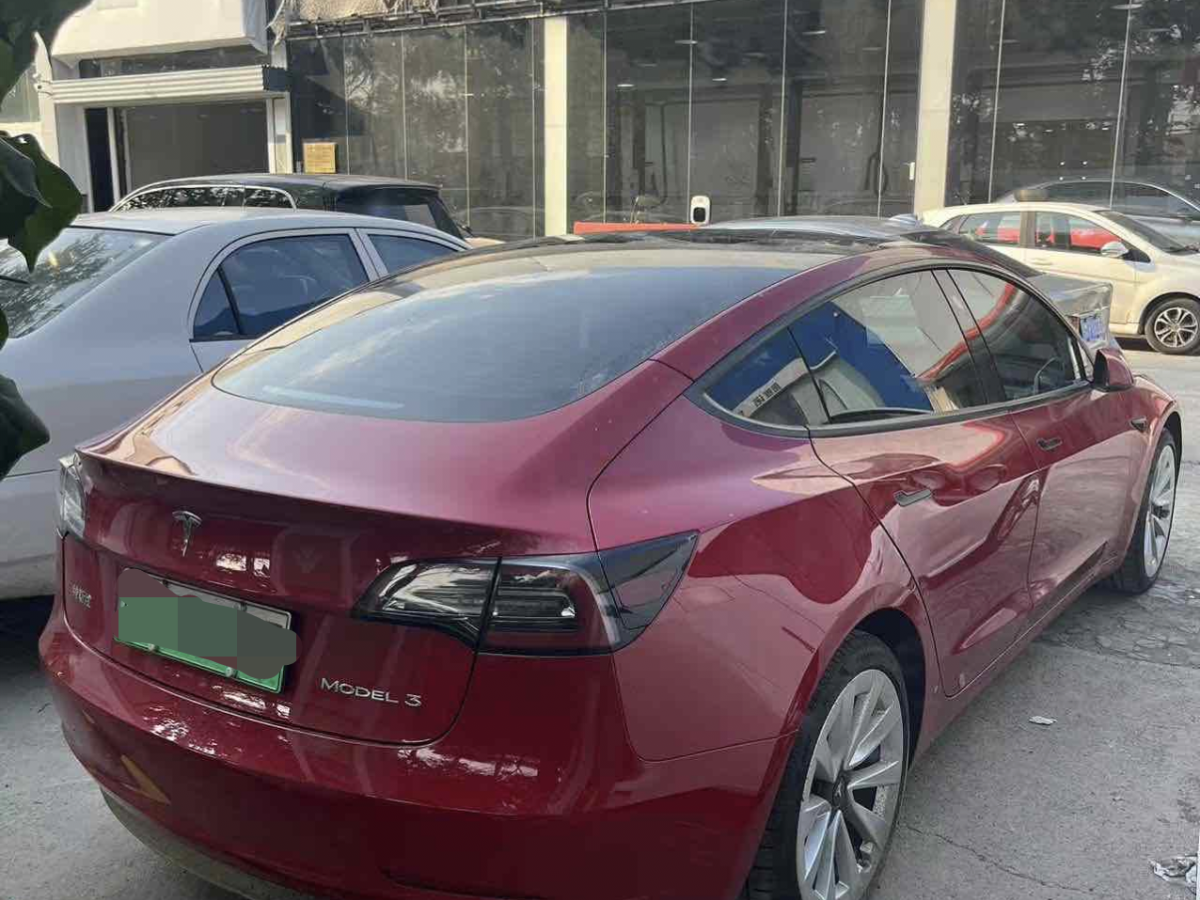 2021年12月特斯拉 Model 3  2019款 標(biāo)準(zhǔn)續(xù)航后驅(qū)升級版