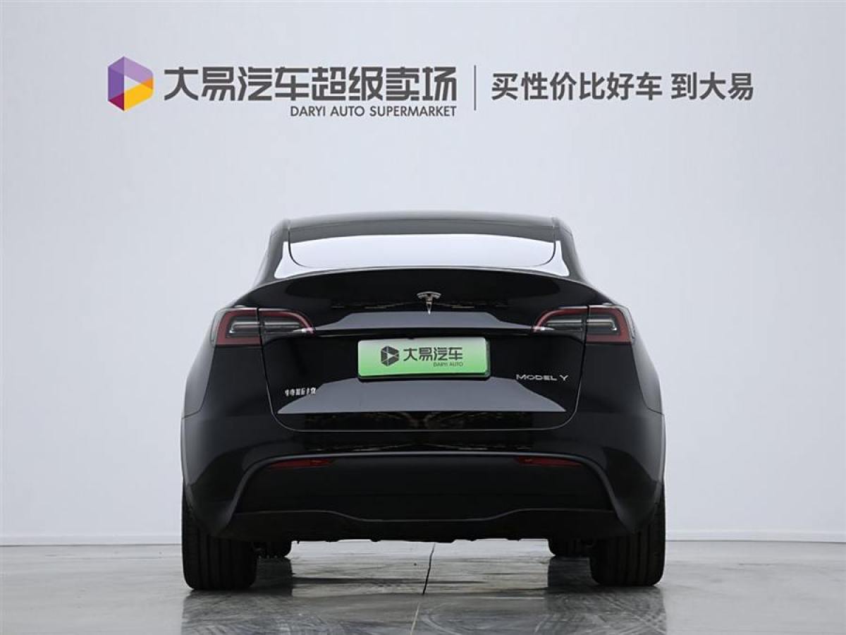 特斯拉 Model 3  2020款 改款 長(zhǎng)續(xù)航后輪驅(qū)動(dòng)版圖片