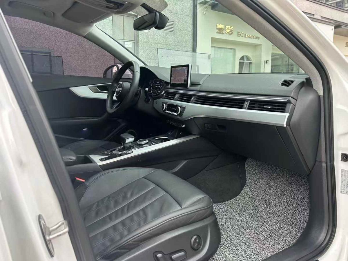 奧迪 奧迪A4L  2020款 35 TFSI 時(shí)尚動(dòng)感型圖片