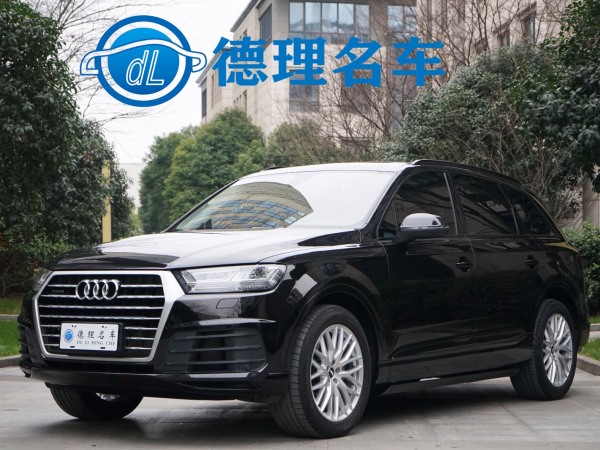 奥迪 奥迪Q7  2018款 45 TFSI S line运动型