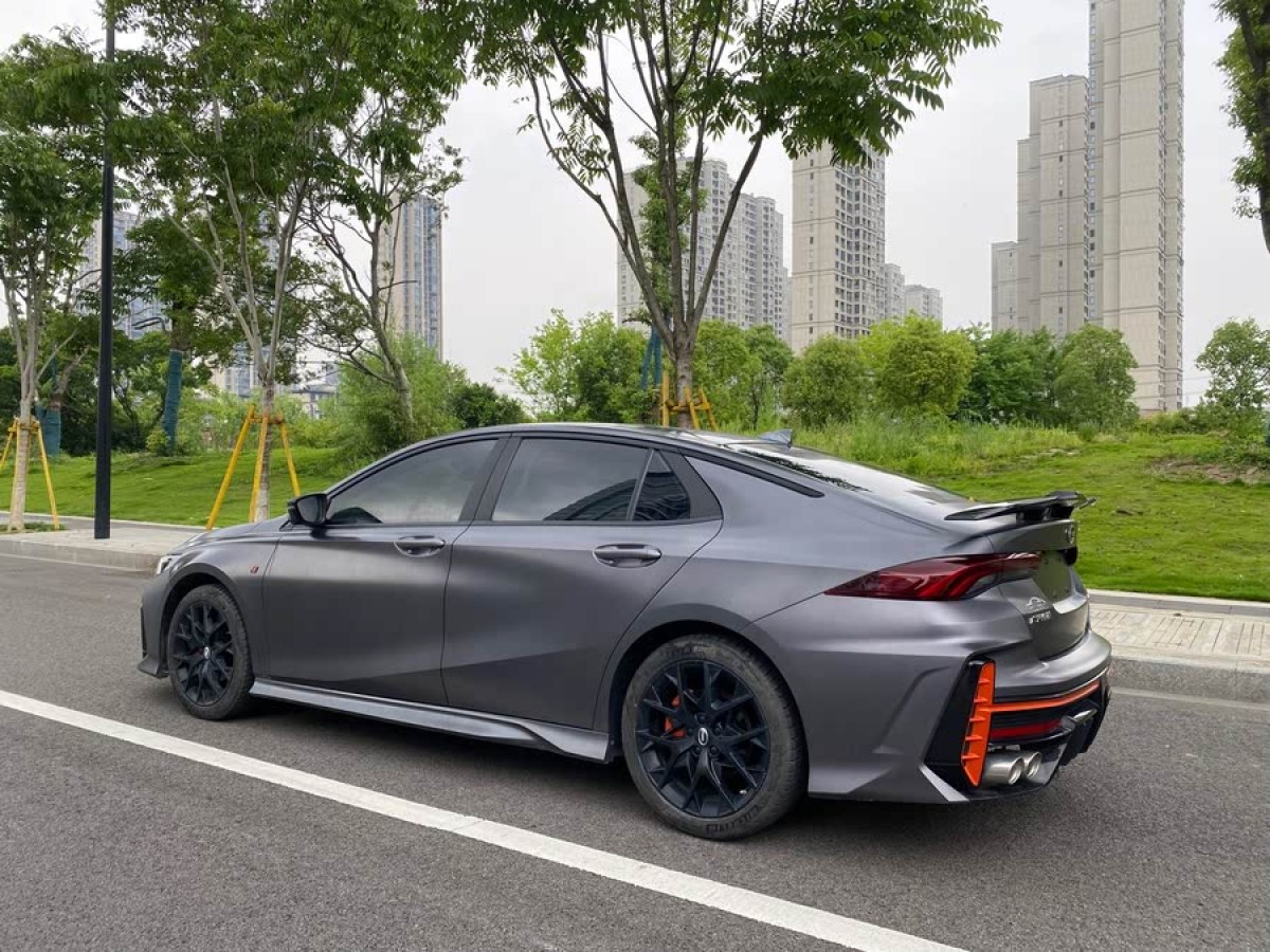 廣汽傳祺 影豹  2022款 270T 影豹J16 R-style賽道版圖片