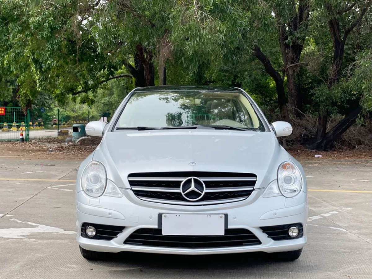 奔馳 奔馳R級(jí)  2007款 R 350 L 4MATIC圖片