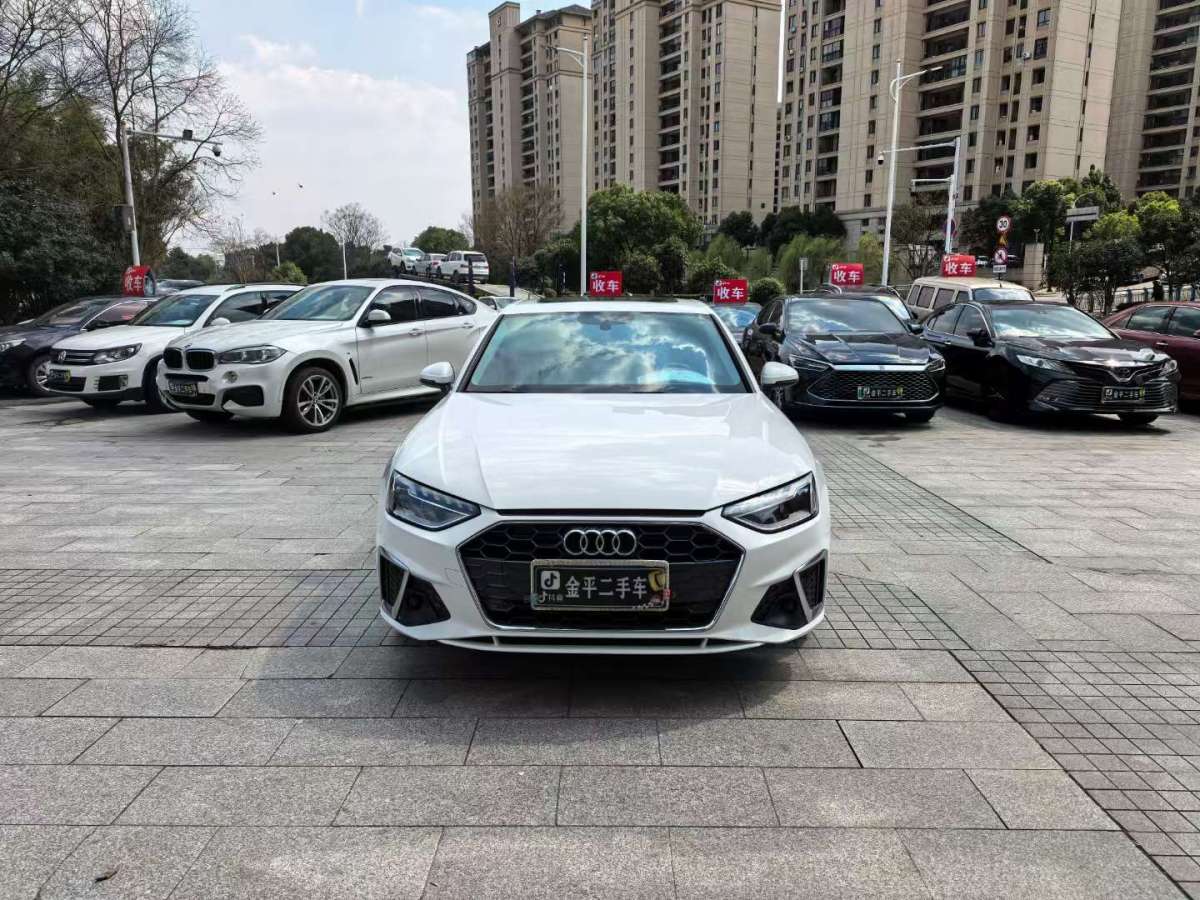 奧迪 奧迪A4L  2022款 40 TFSI 時尚動感型圖片