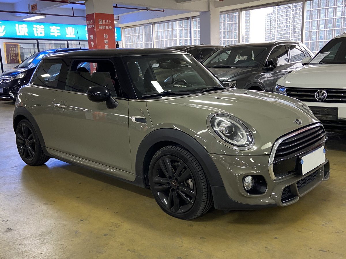 2019年12月MINI MINI  2019款 1.5T COOPER 賽車手