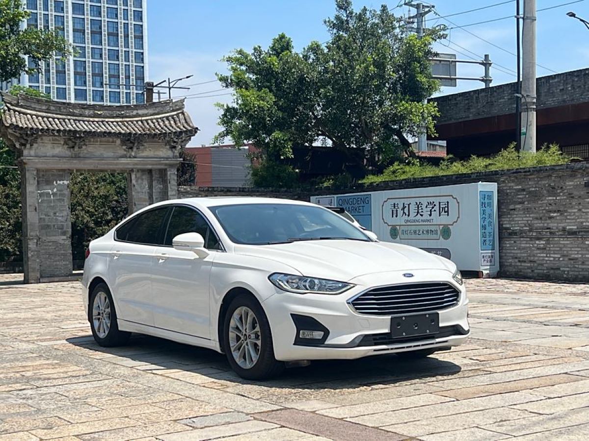 福特 蒙迪歐  2020款 EcoBoost 180 時(shí)尚型圖片