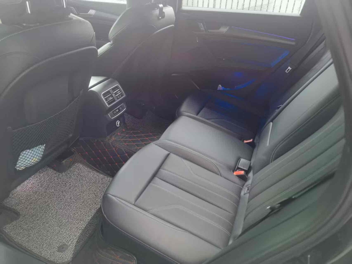 奧迪 奧迪Q5L  2024款 40 TFSI 豪華動(dòng)感型圖片
