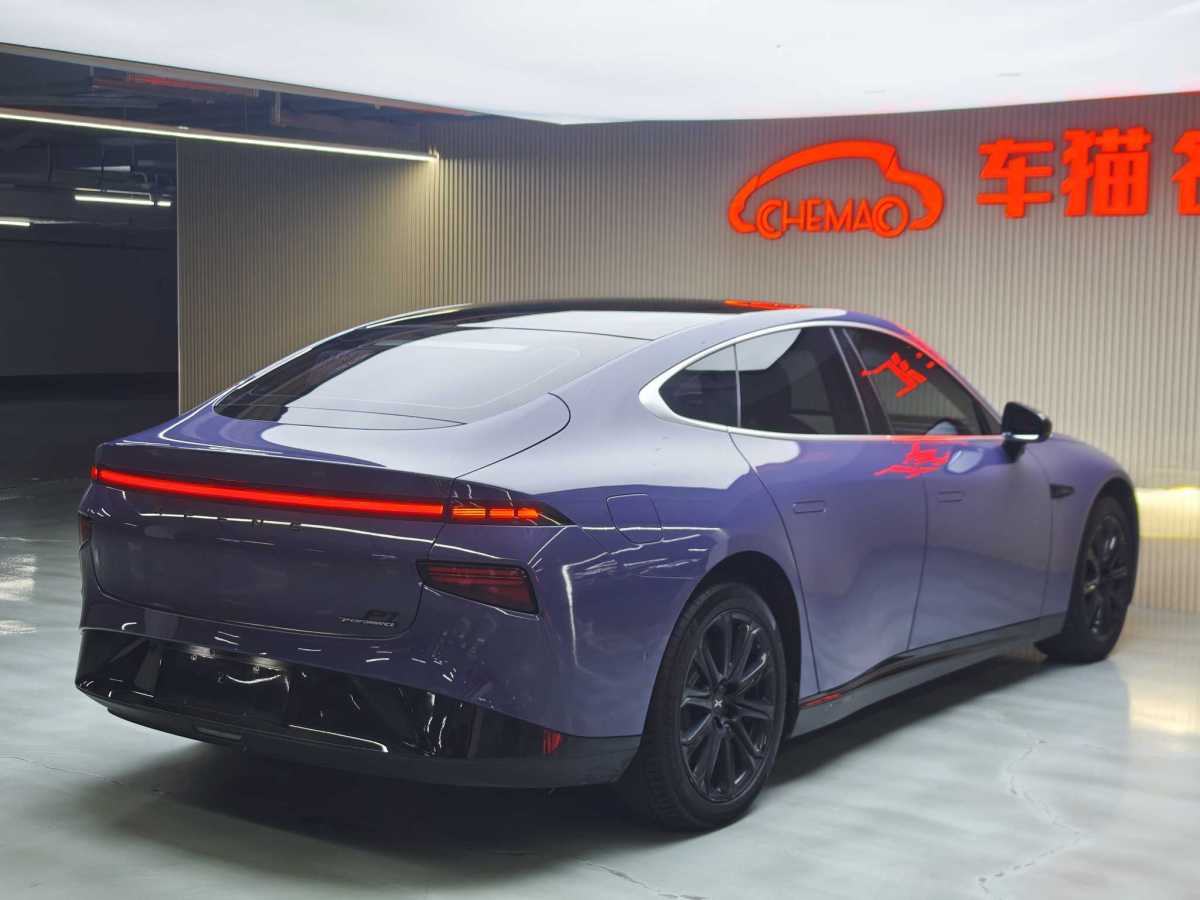 小鵬 P7  2022款 562E性能版圖片