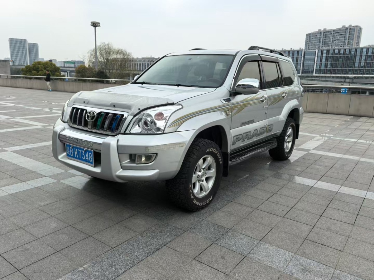 豐田 普拉多  2004款 GX 2.7自動(dòng)車型圖片