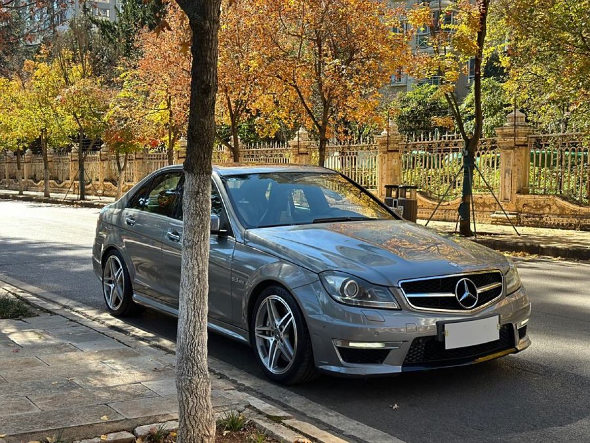 奔馳 奔馳C級AMG  2012款 AMG C 63 動感型圖片
