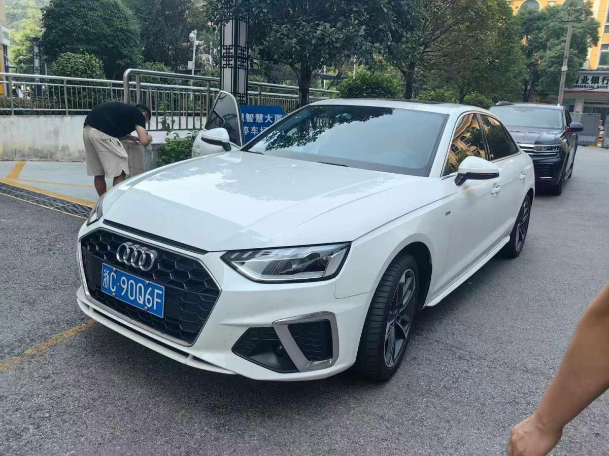 奧迪 奧迪A4L  2022款 35 TFSI 時尚動感型圖片