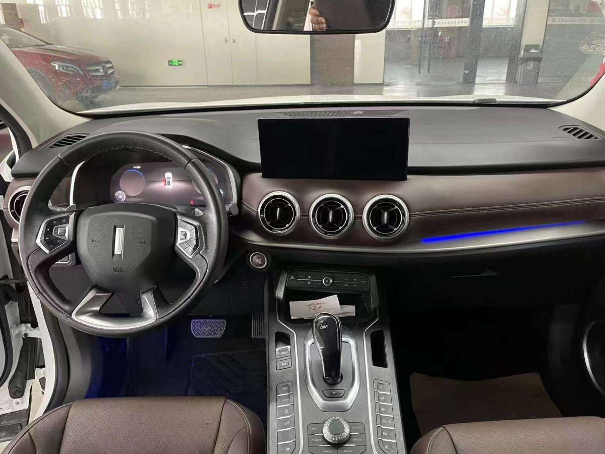 WEY VV5  2020款 1.5T 两驱智先锋图片